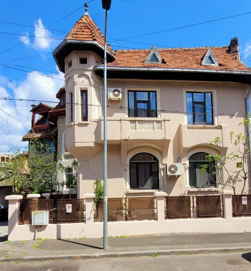 Villa Imola In Old City Bucarest Roumanie